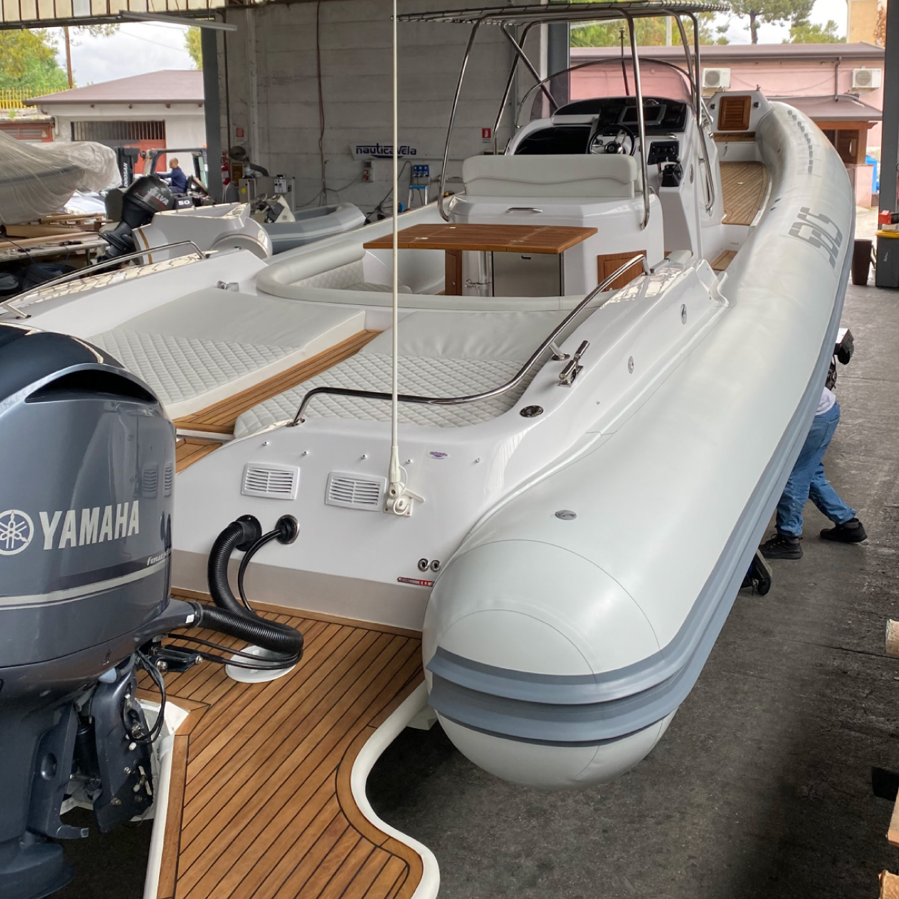 refitting-09